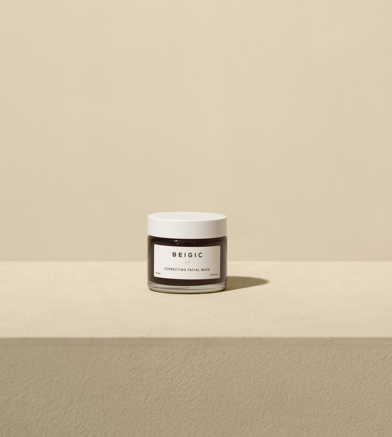 Correcting Facial Mask con sombra.