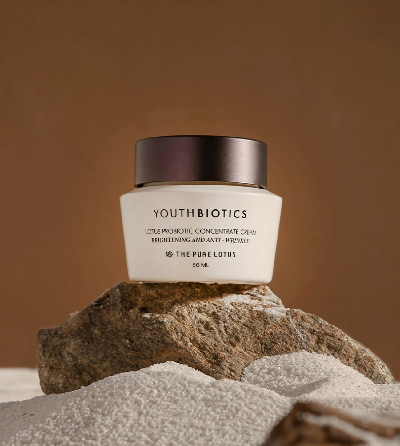 Lotus Probiotic Concentrate Cream con piedra.