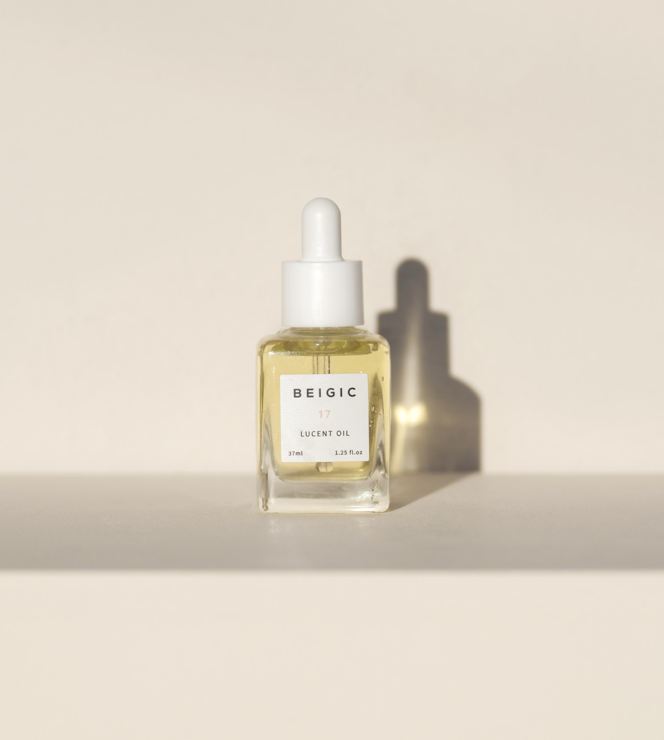 Lucent Oil con sombra