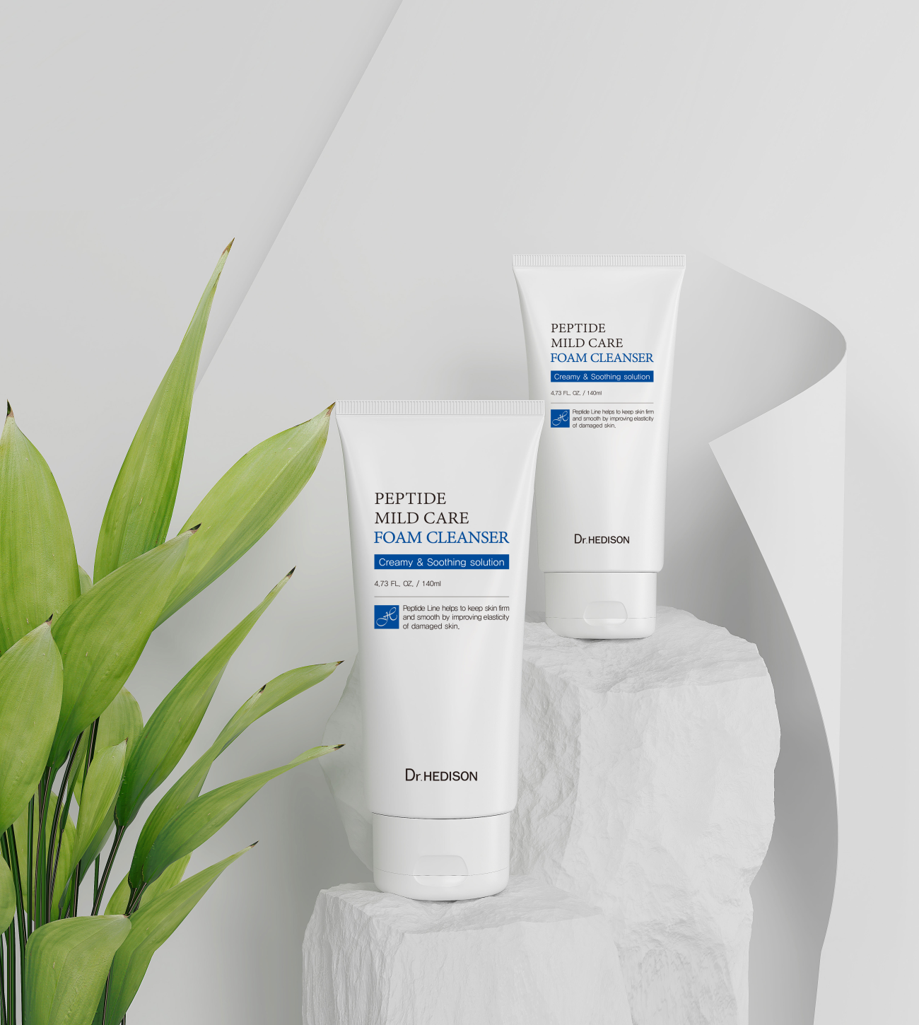 Peptide Mildcare Foam Cleanser con plantas